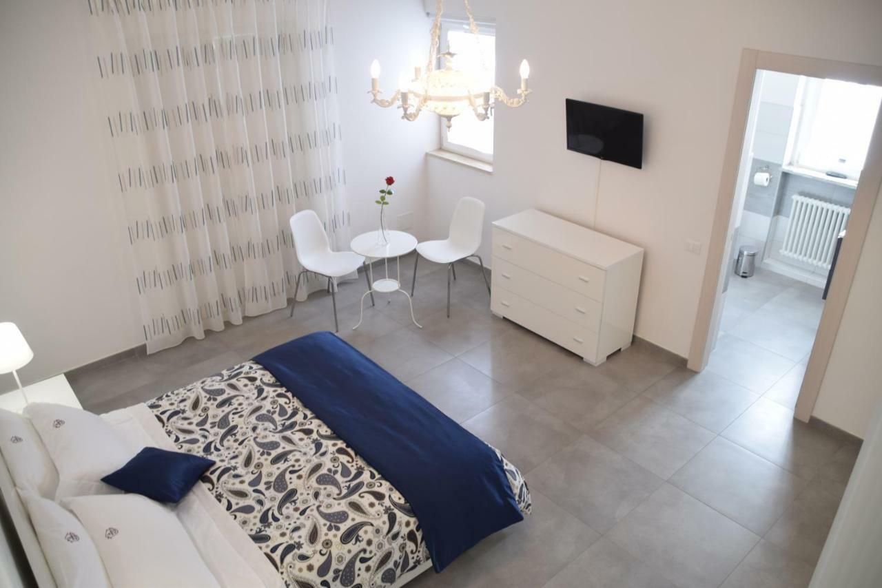 B&B La Veranda Di Gio Torrimpietra Εξωτερικό φωτογραφία